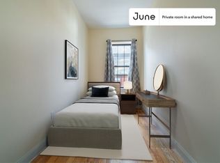 148 Grove St #2L-A, Brooklyn, NY 11221