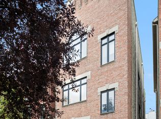2039 W Crystal St #2, Chicago, IL 60622