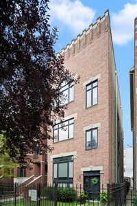 2039 W Crystal St #2, Chicago, IL, 60622