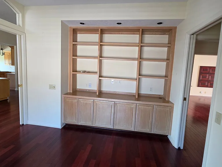 6048 Topsail Rd — Photo 34