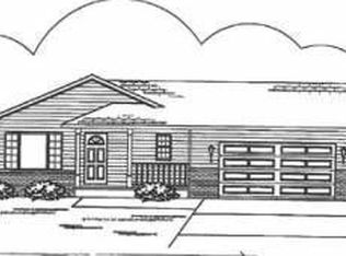 896 Lorinda Ave, Omro, WI 54963