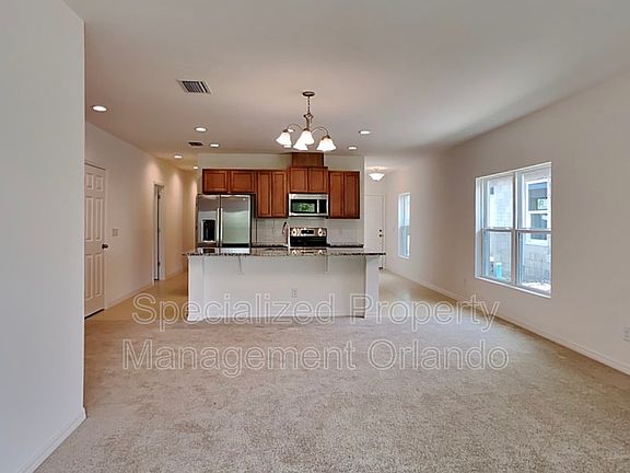 5th image of 5297 Royal Point Ave