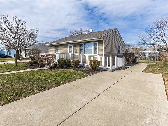 2nd image of 818 Flintridge Dr