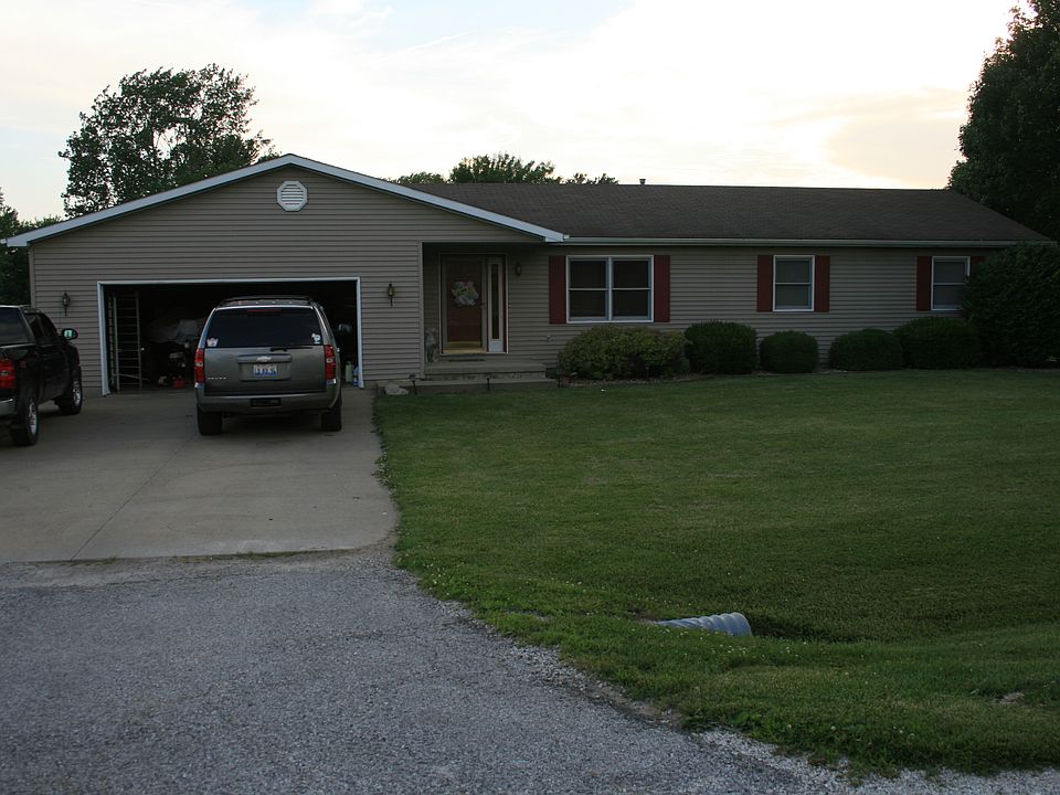 Front 2 + car garage