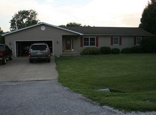 117 Easy Dr, Jacksonville, IL 62650