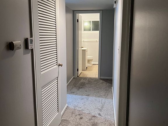5th image of 27120 Groveland St
