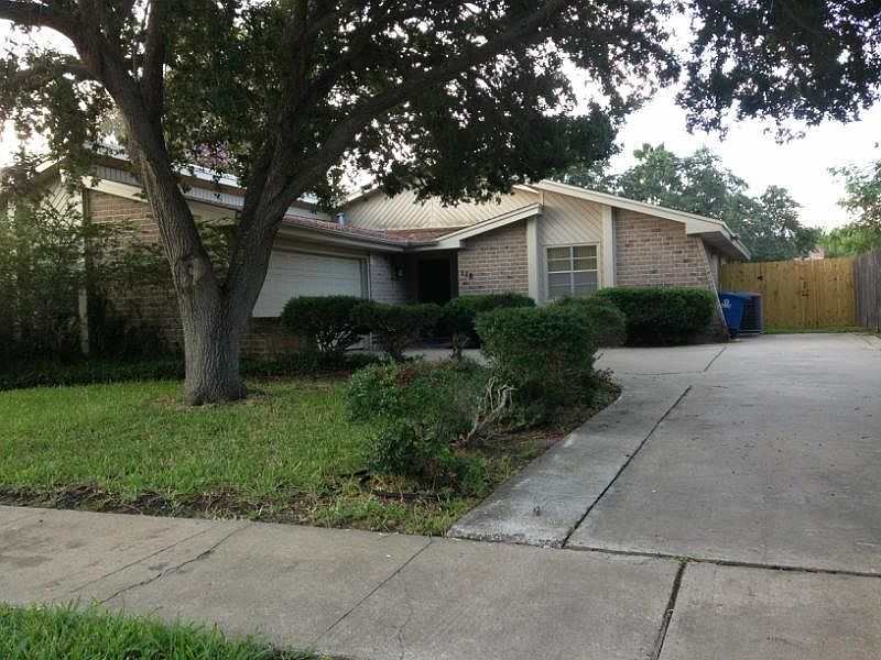 1st image of 118 Toyah Dr