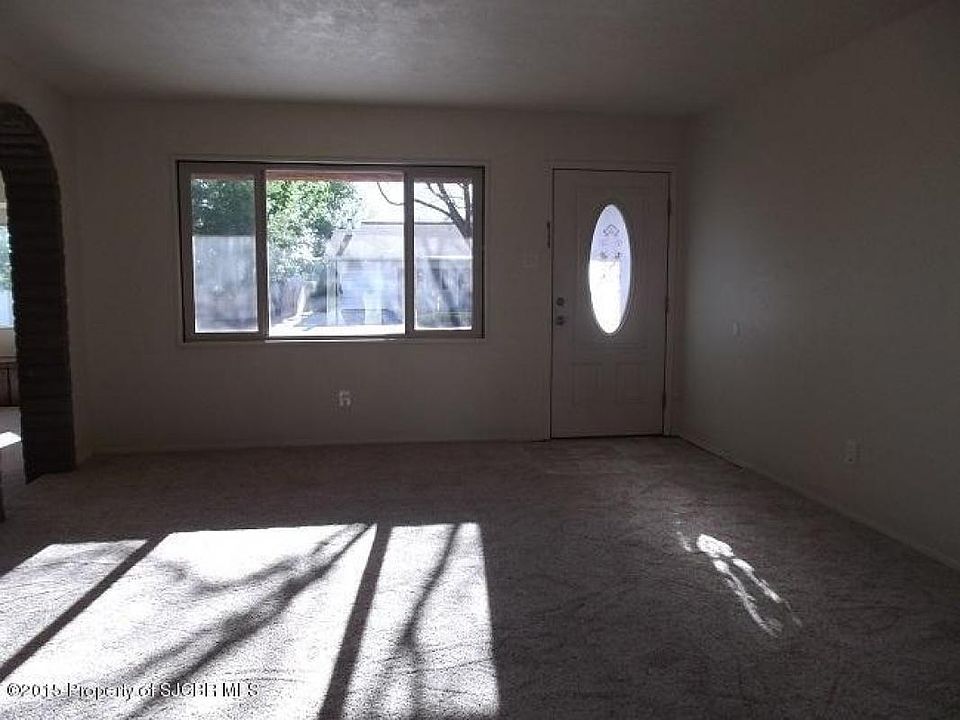 2nd image of 3104 Tulane Ave