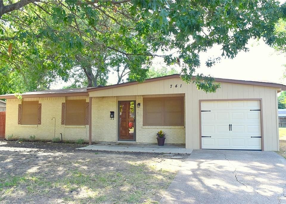 1st image of 741 High School Ln