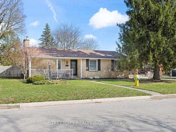 898 Dalkeith Ave, London, ON N5X 1R9