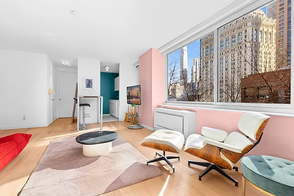 Rented by SERHANT. | media 2