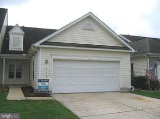 8982 Executive Club Dr, Delmar, MD 21875