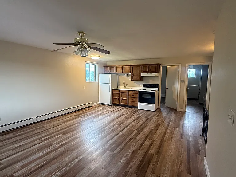 7023 Wales Ave NW #B — Photo 4