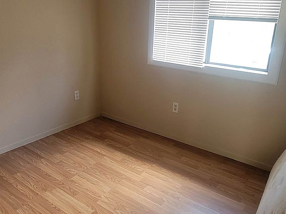 5th image of 12995 1st St