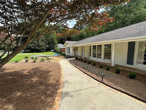 4th image of 4555 Runnemede Rd NW