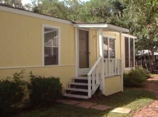 110 Ramadaview Dr, Satsuma, FL 32189