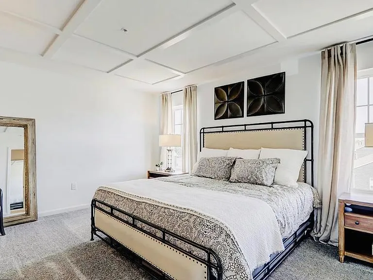 232 Highland Ct — Photo 11