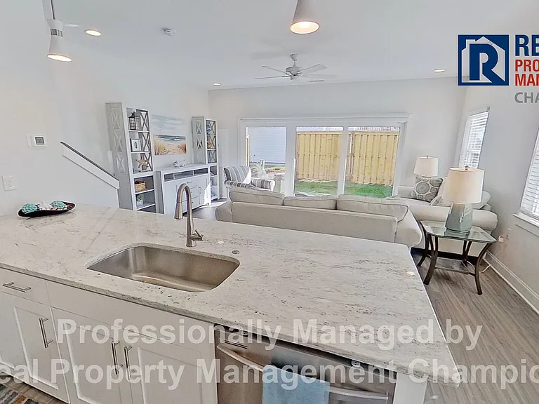 The Pinnacle Townhomes — Photo 49