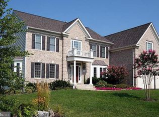 15476 Marsh Overlook Dr, Woodbridge, VA 22191