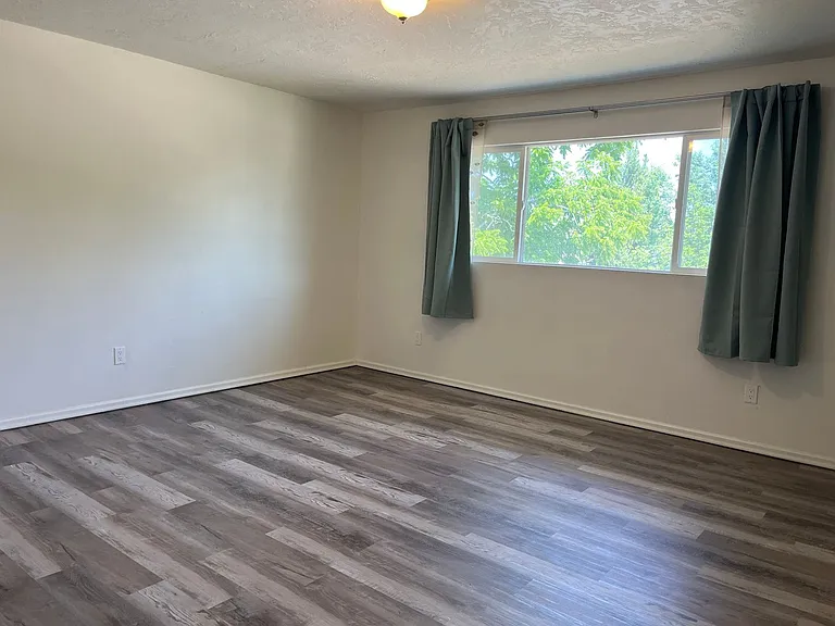 4397-4399 W Rose Hill Ct — Photo 23