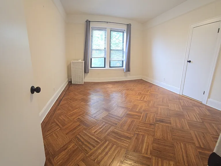 19839 32nd Ave #B6 — Photo 6