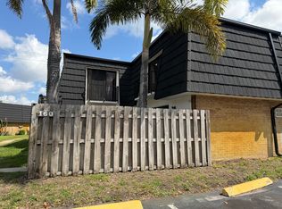 160 Woodland Rd #160, Lake Worth, FL 33461