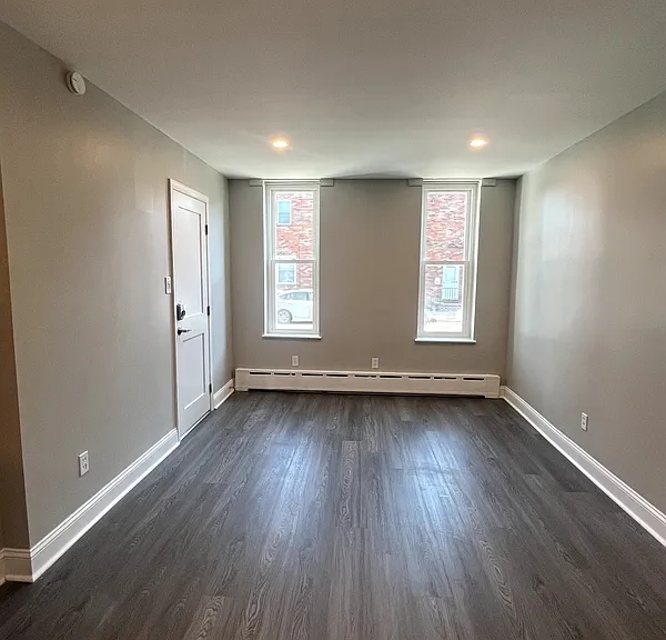 1738 Wolf St #1 — Photo 3