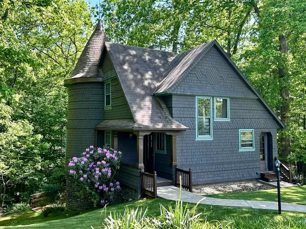 7 Kerens Hl, Elkins, WV 26241