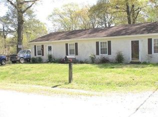 2021 Girard Ave, Chesapeake, VA 23323