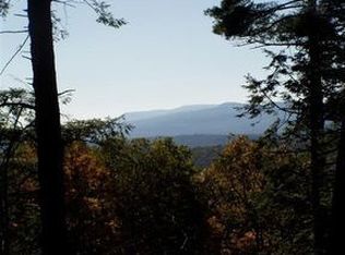 724 Old Post Rd, Esopus, NY 12561