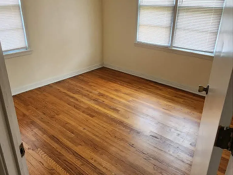 260 E Coe Dr — Photo 10