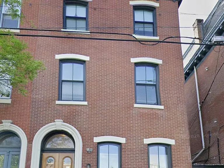 649 N 15th St #3 — Photo 1