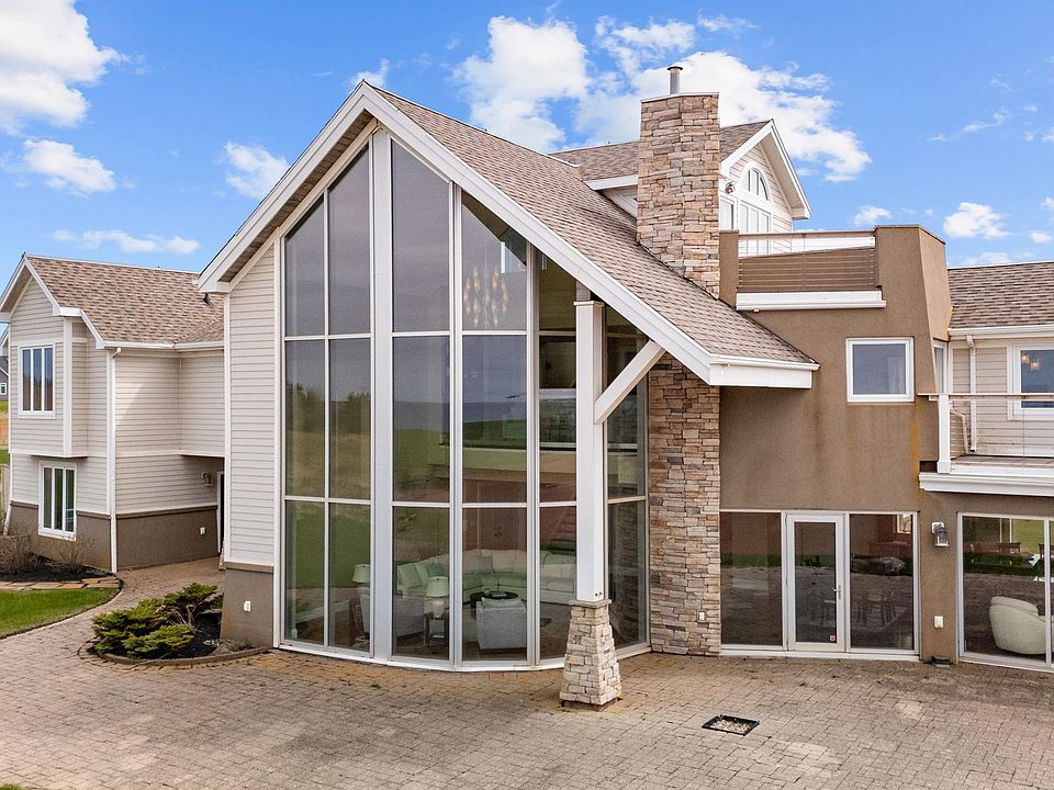 1st image of 67 Sea La Vie Park