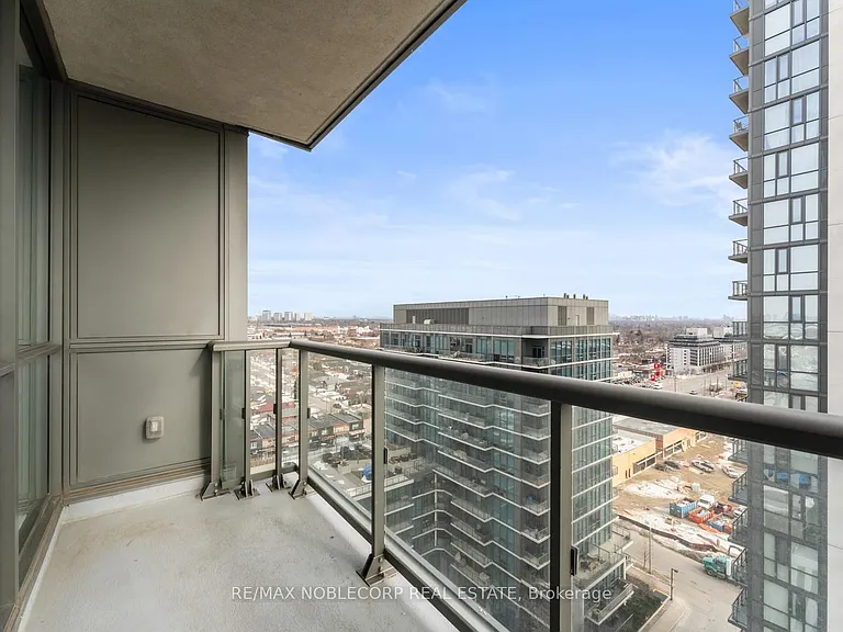 15 Zorra St #1302 — Photo 27
