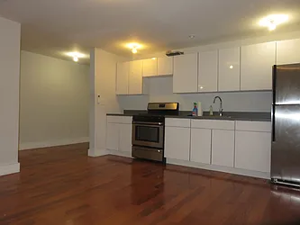 Rented by Rennit Inc.