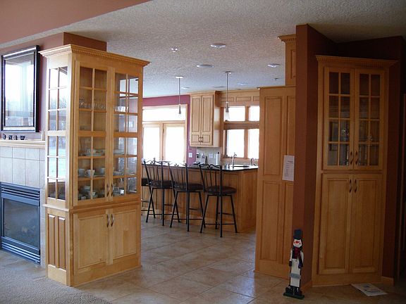 Kitchen - 2 sided fireplace
