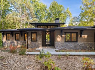 505 Barrington Dr, Asheville, NC 28803