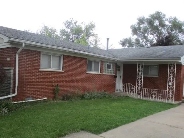 15237 Ridgeway Ave, Crestwood, IL 60445