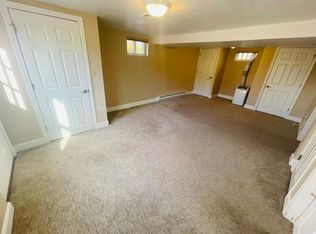 128 Forest Dr #1, Wethersfield, CT 06109