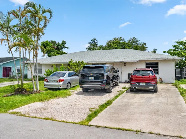 4527 SE Salvatori Road, Stuart, FL 34997