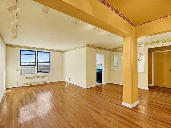 2nd image of 2260 Burnett St APT 6K