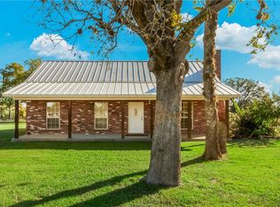 7276 Cleburne St, Iola, TX 77861