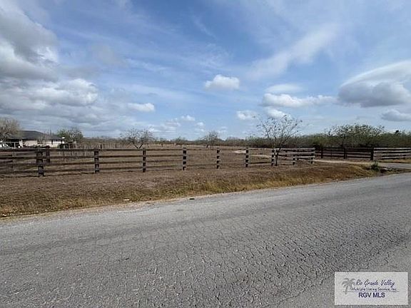 2nd image of 10667 Alabama Rd