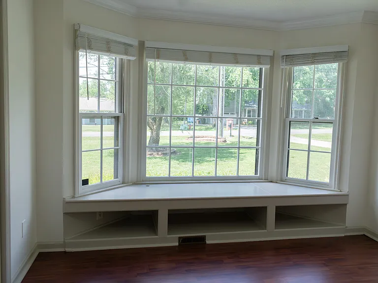 140 Thomas Dr — Photo 25