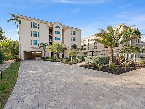 4th image of 3127 W Gulf Dr Unit 101