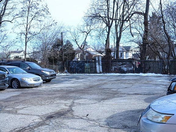 3rd image of 5711 Erdrick St APT 11