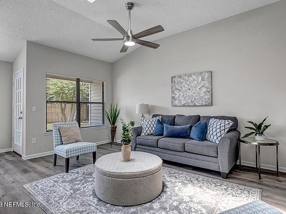 5th image of 8560 MOSS POINTE Trail N