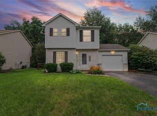 3440 Indian Oaks Ln, Toledo, OH 43617