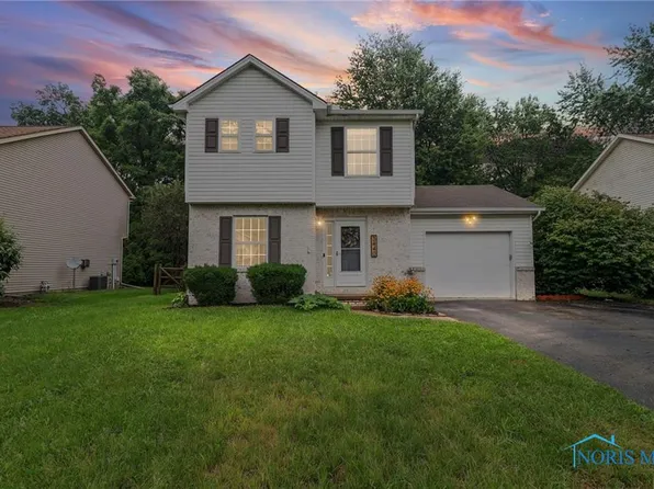 3440 Indian Oaks Ln, Toledo, OH 43617