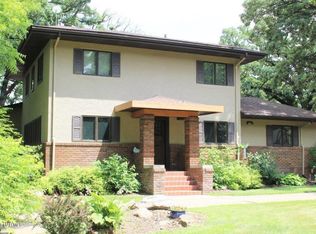 609 4th St SW, Austin, MN 55912